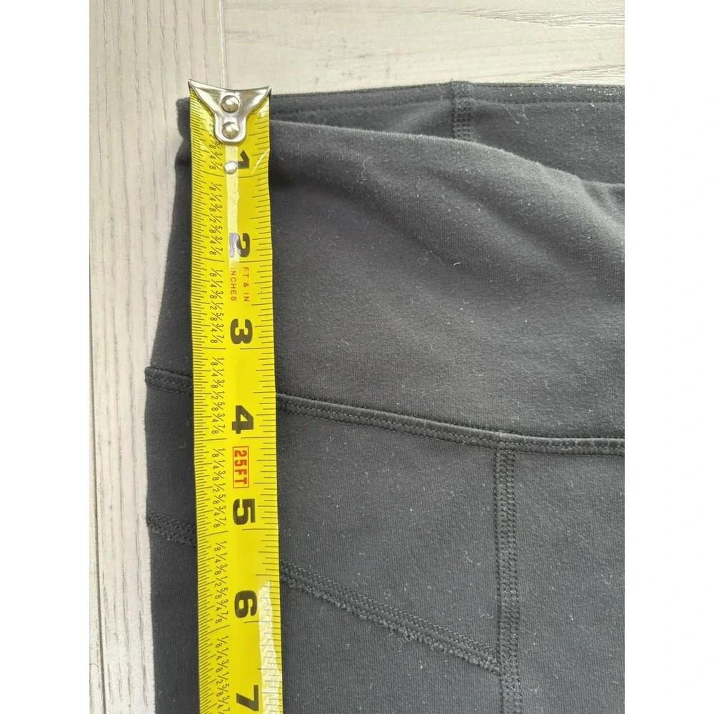 Lululemon Inspire Crop II Black Leggings Size 10 Running Yoga Gym